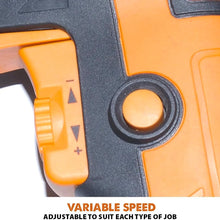 Czterofunkcyjna młotowiertarka SDS Evolution SDS4-800 z akcesoriami